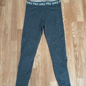Brand new Nike dry fit leggings